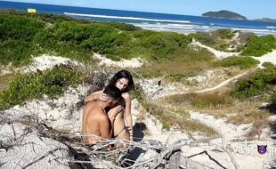 Porno praia com sexo amador de casal de tarados